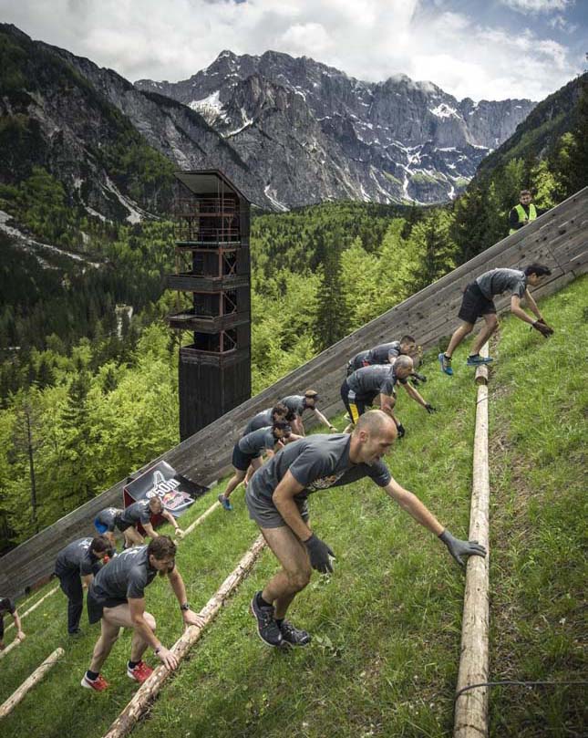 Red Bull 400 - A legmeredekebb futóverseny  -  Planica,  Szlovénia, 2013