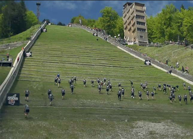 Red Bull 400 - A legmeredekebb futóverseny  -  Planica,  Szlovénia, 2013