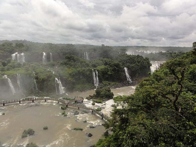 Iguazu, Argentína és Brazília