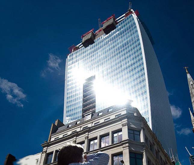'Walkie Scorchie': London skyscraper 