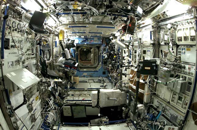 ISS - Nemzetközi űrállomás