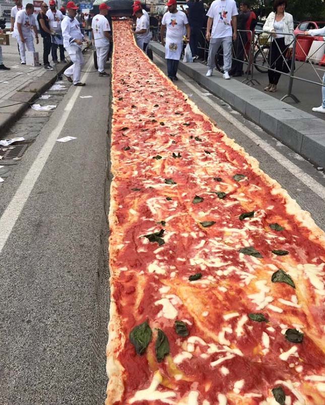 leghosszabb-pizza-2