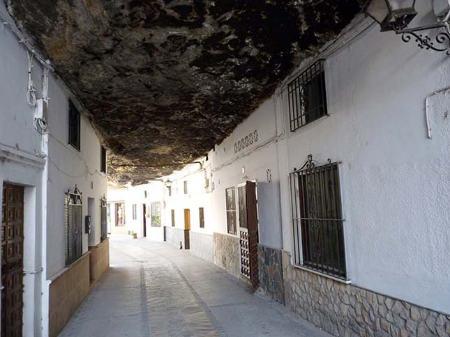 setenil-de-las-bodegas-13