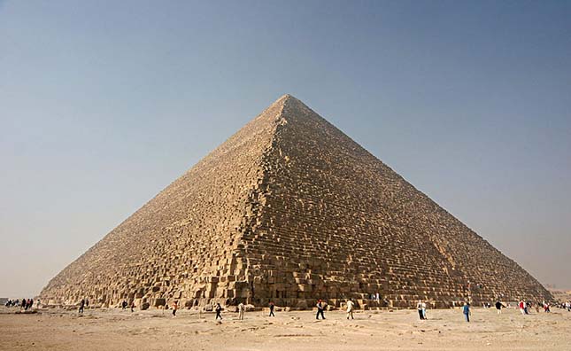 piramis-2