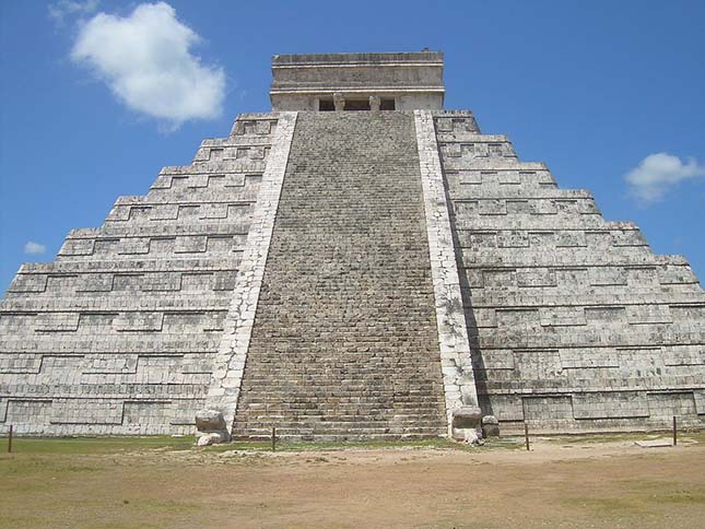 chichen-itza-2