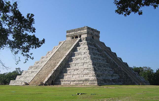 chichen-itza