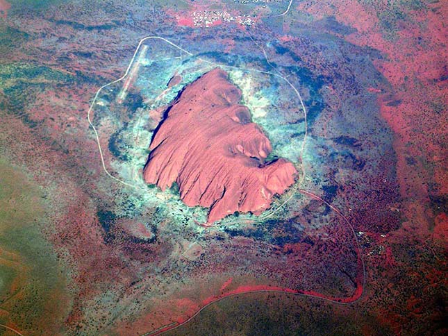 uluru-3